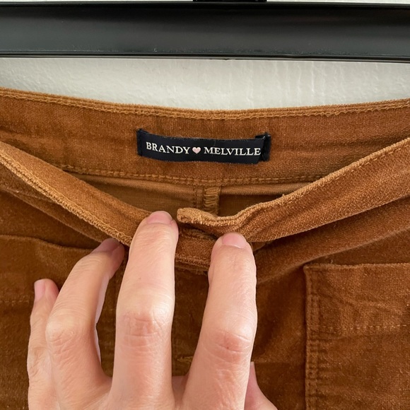 Brandy Melville mini skirt - Picture 3 of 4